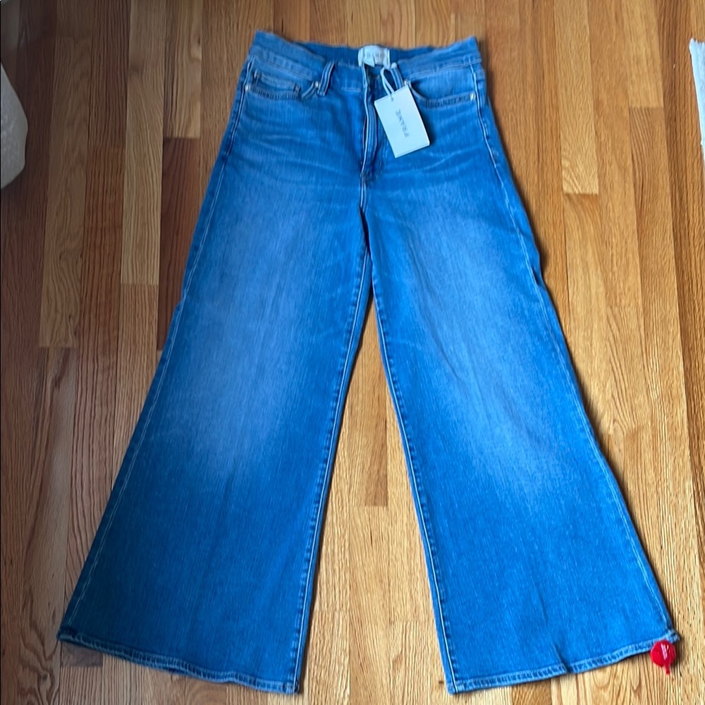 Frame Wide-Leg Crop Jeans! NWT!
